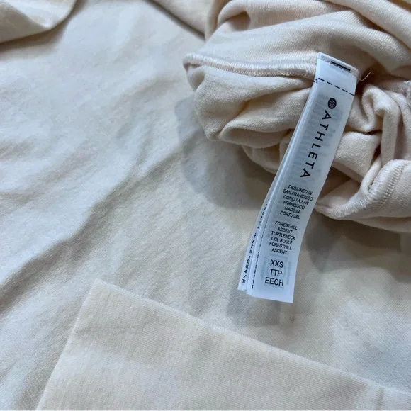 Athleta Cream Foresthill Accent Turtleneck - Picture 6 of 9